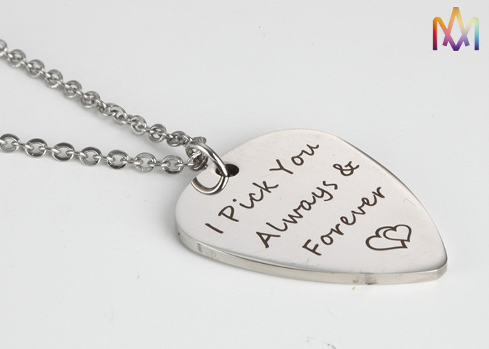 Eco Friendly 15g Engraved Guitar Pick Pendant