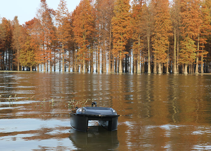 Sea fishing bait boat remote control fish finder , brushless motor for bait boat