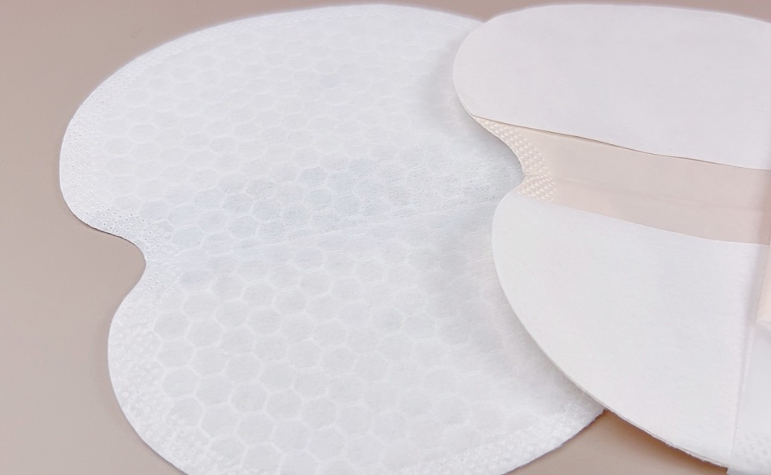 Hygienic Disposable Sweat Shields Non Woven Fabric For Travelling Office Sports Pads