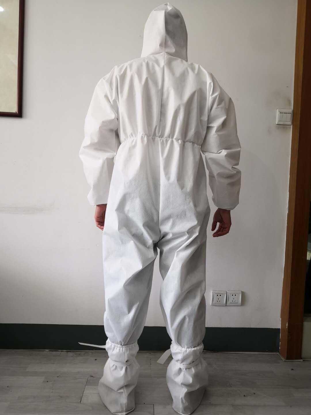 Chemical Industrial Disposable Protective Suit Disposable Microporous Film Coverall