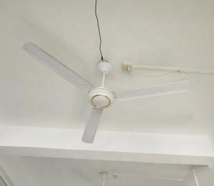 China New Orient 56 Inch 12v Solar DC Ceiling Fan With Wall Mounted Regulations wholesale