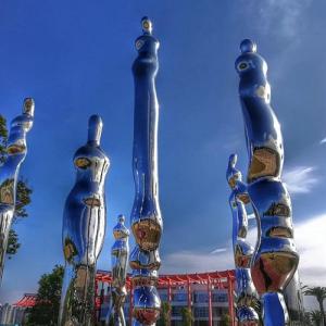 China Outdoor Modern Large Column Statue Stainless Steel Pillar Sculptures wholesale