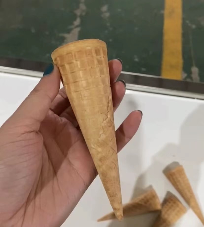 3.37Kw Auto rolled sugar Cone Machine Ice Cream Cone Production Plant