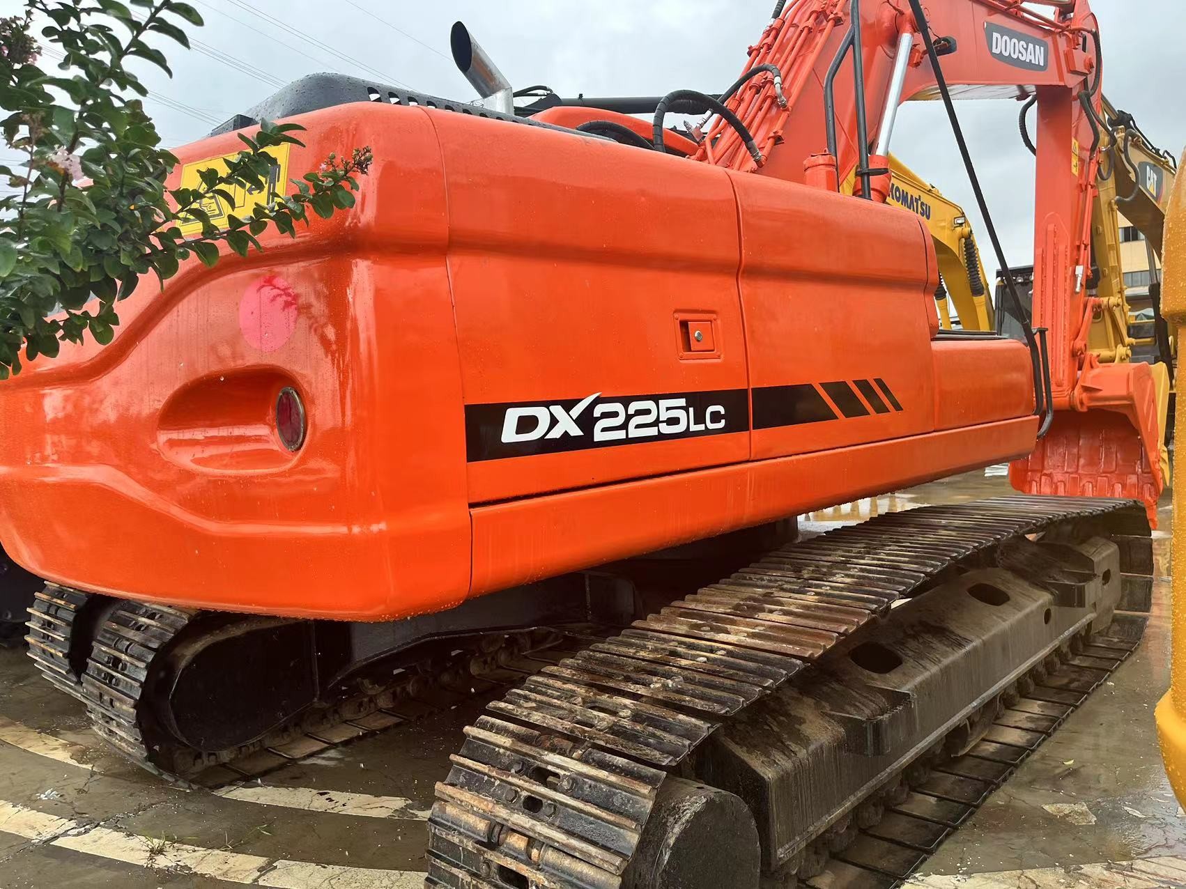 Used Doosan Digger DX225LC Secondhand 22.5ton Medium Type Crawler Excavator