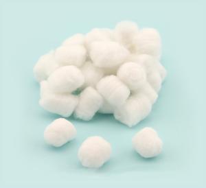 China CE FDA 100% Pure Nature Soft Absorbent Cotton Ball wholesale