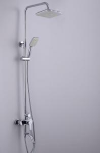 China Bathroom accessories high power shower head bathroom vanity led shower head wholesale