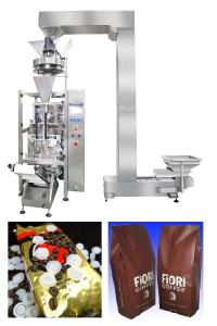 China Multifunction 2kg Coffee Bean Granule Packing Machine on sale