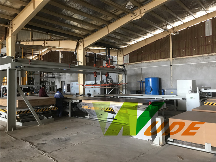 Double Side 6×12 Synchronous Short Cycle Lamination Line For Laminated Mdf Board
