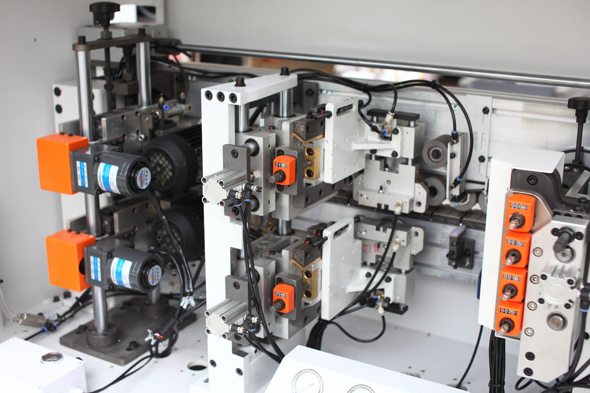 Bevel 45 Degree Edgebander With Pre Milling Abs Edging Machine For Mdf