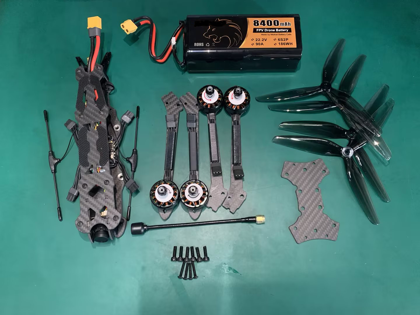 Speed Racing FPV Drone with Customizable Flight Time with Brushless Motor