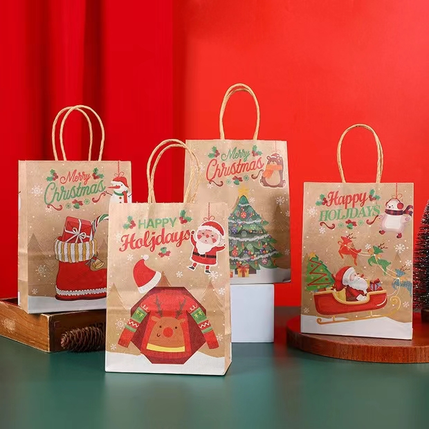 luxury Christmas Paper Shopping Bags Coated Paper for holiday gift
