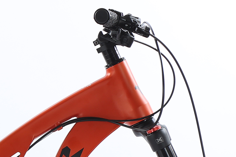 GOMID Trail Full Suspension Mountain Bike SHIMANO Gear Kit Soft Tail Thru Axle Design and Aluminum Alloy Rim Material