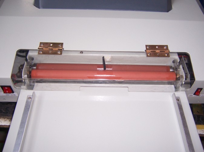 DC-330LA UV coating machine