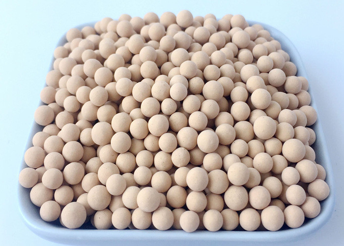 98% Purity 3A Pore Size Molecular Sieve Adsorbent Sphere Beads For PH 7-9 Ethanol Dehydration