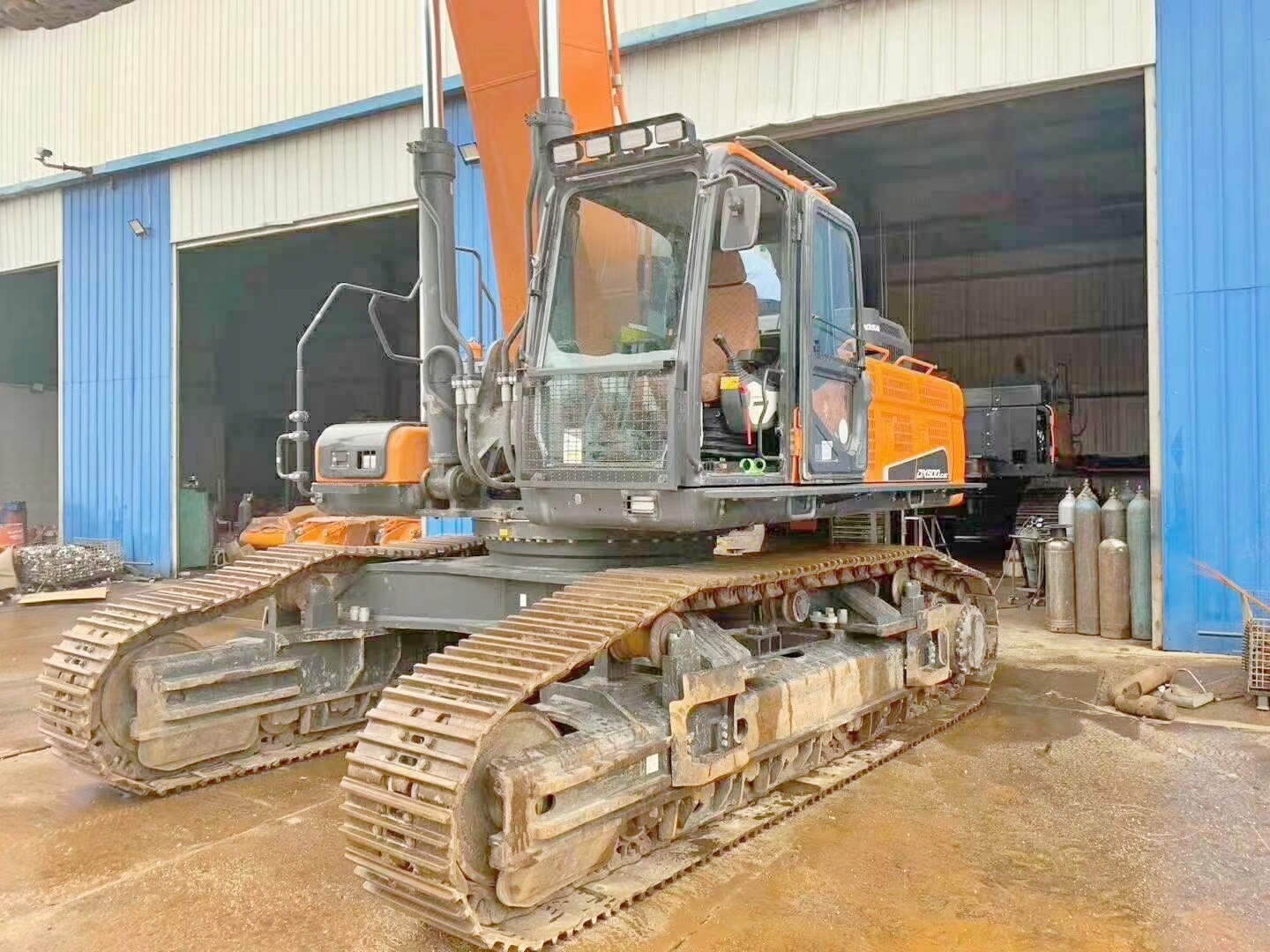 50 Ton Doosan DX500LC-9C Excavator 2019 Year 2.14 M³ Bucket Capacity Used for Project