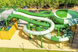 China Water Park Playground Games Ride Water Amusement Fiberglass Slide Set wholesale