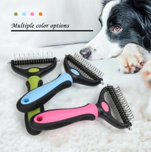 China Custom Self Cleaning Cat Brush Red Blue Dog Hair Remover Comb wholesale