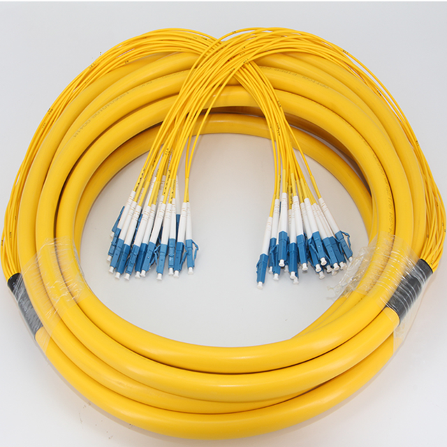 SM 9/125 G652D (OS2) LSZH 12 Fibers LC/UPC-LC/UPC Fibre Optic Breakout Cables 1M