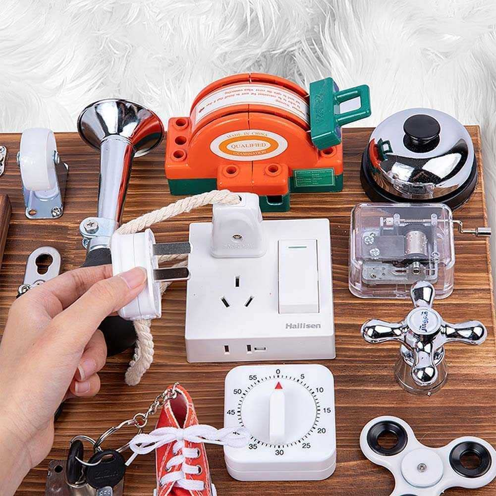 Kids' Travel Toy Beech Wood Busy Board With Keys Latches Buckle Handmade DIY Baby Sensory Activity Boards Game