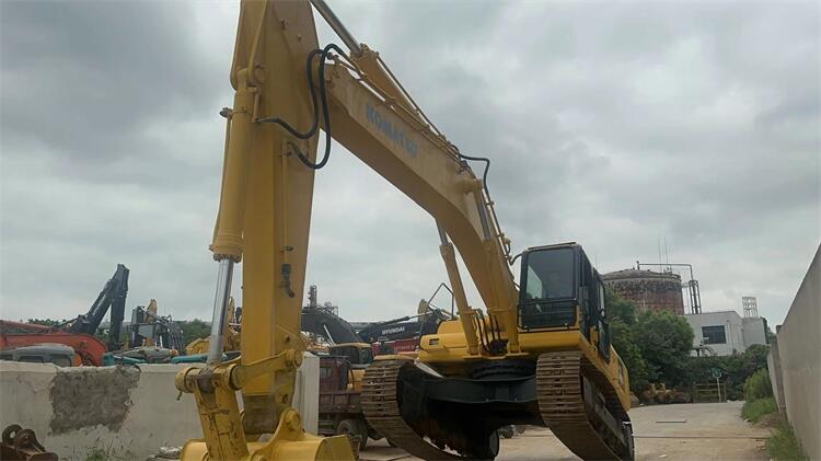 Komatsu400-8 Second-hand Crawler Excavator with Cummins Engine and Good Work Performance