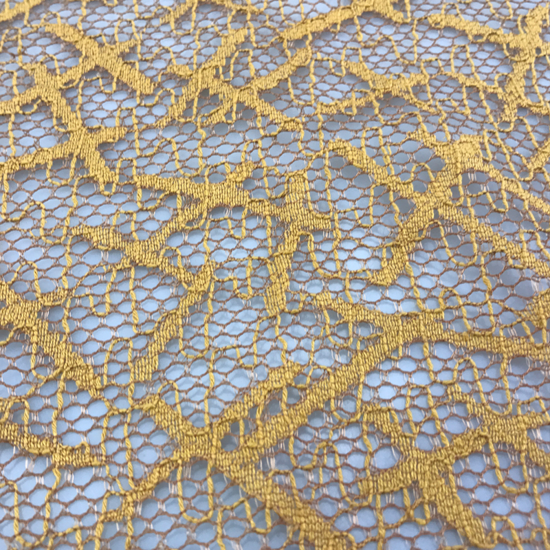 Customized Gold Chantilly African Nigerian Lace Fabric 150cm For Women Frock