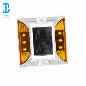 China Yellow Waterproof Solar Road Studs High - Pressure Casting Aluminium Alloy Body Material wholesale