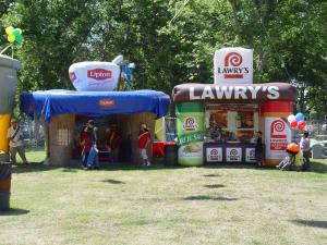 China Lawrys Inflatable Booth Advertising Inflatables , Trade Show Booth wholesale