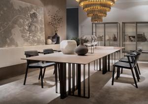 China Solid Wood Top Restaurant Patio Furniture Dining Table Environmentally Friendly wholesale
