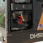 Construction Machine Excavator Cab Glass 5mm Thick 450mm Wide