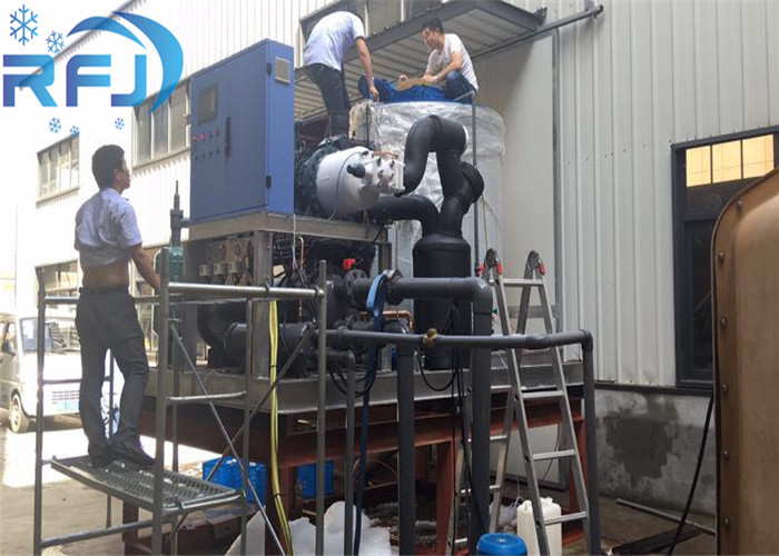 Snowell Industrial Flake Ice Machine1 To 30 Tons 1.5~2.2mm Thickness For Fish