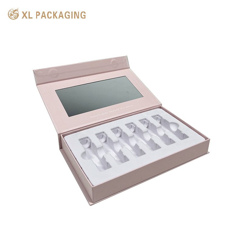 Cardboard Premade Gift Boxes Eco Friendly Hardcover Gift Box With Magnetic Lid