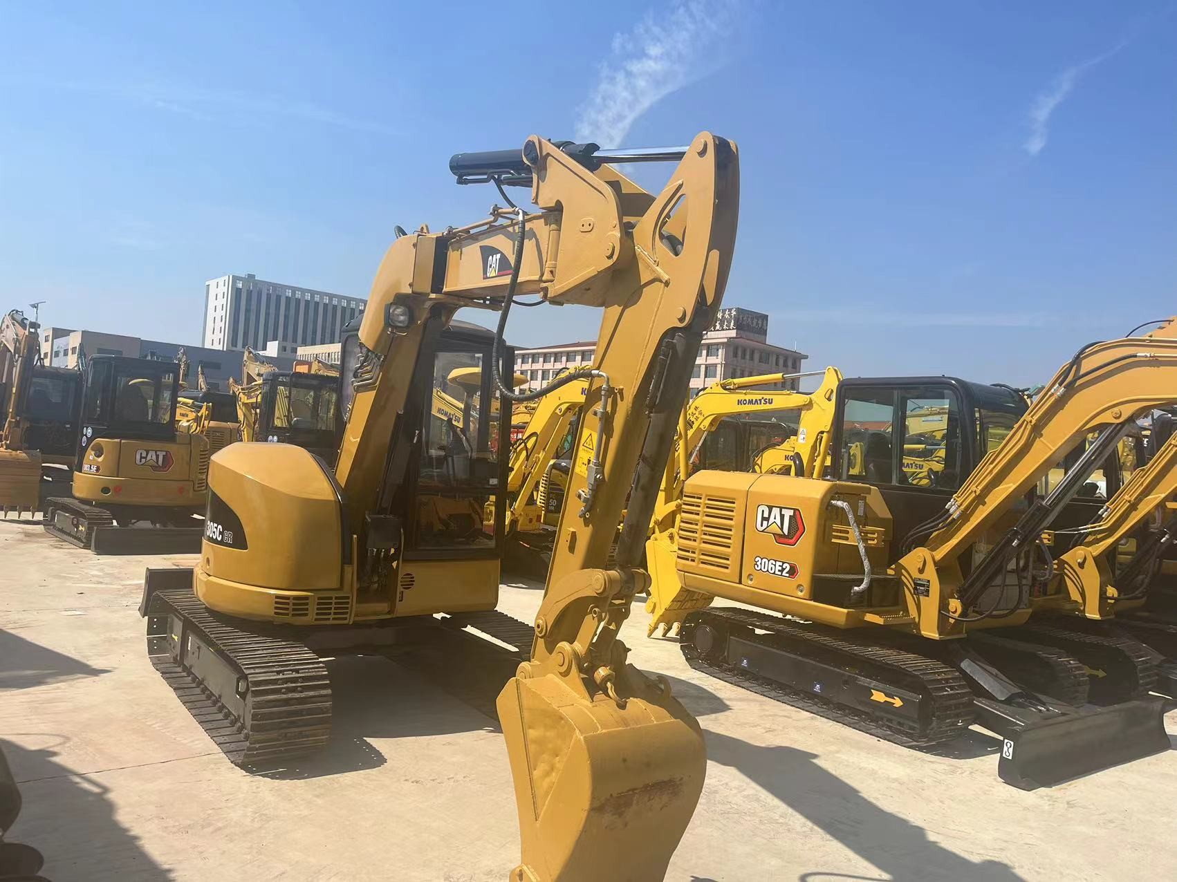 Used Caterpillar Caterpillar 3.5 Ton Bucket Capacity 0.8m³ Crawler Digger