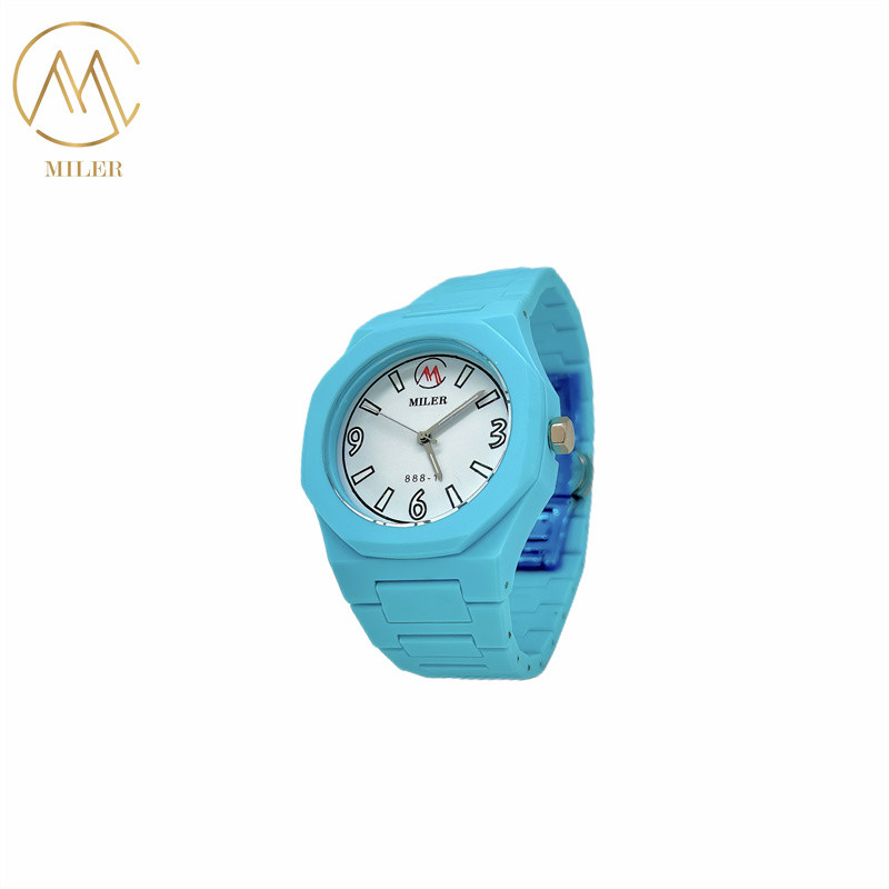 Custom Logo 3ATM Waterproof Stainless Steel Strap Watch for Men Black Band and Digital Display for Active Lifestyles