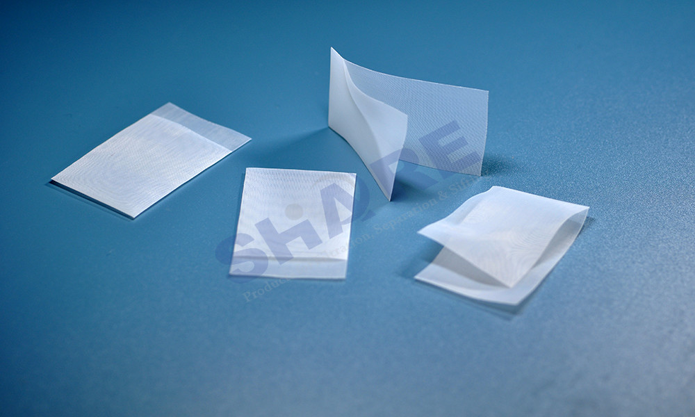 Optimal Water Absorption Nylon/Polyester Filter Fabrics for Wound Care