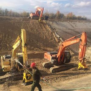 China CAT Excavator Attachments H920mm W700mm Hydraulic Compactor Plate wholesale