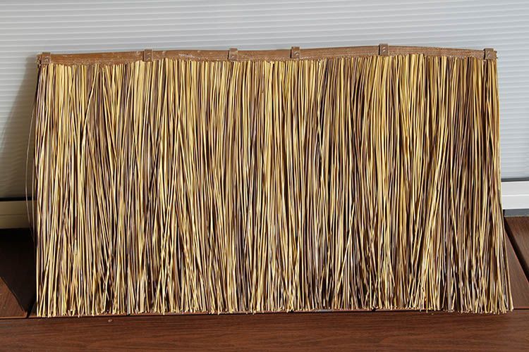 Fireproof Artificial Synthetic Simulation Thatch Roof Tiles for Garden Decorative