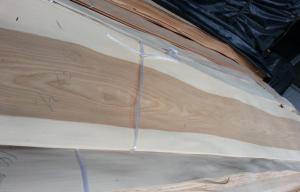 China Constructional Natural Thin Birch Wood Veneer Engineered Prefinished wholesale