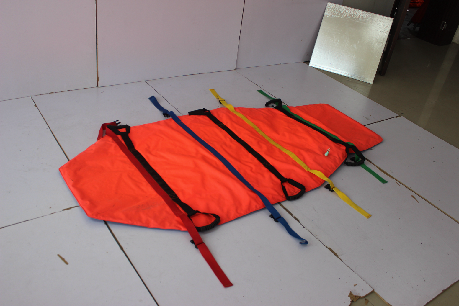 Medical Emergency Rescue Equipment Stretcher Foldable Air Vacuum Mattress