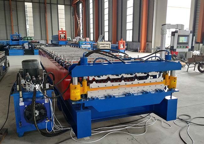 Wall Sheet Portable Metal Roof Roll Forming Machine Material Expand Width 1250mm