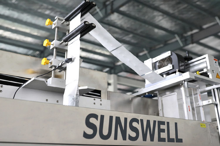 Multifunction HDPE Sleeve Bottle Labeling Machine Full Automatic