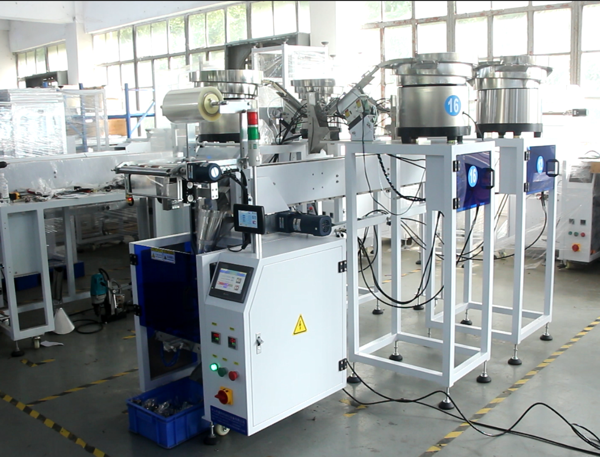 fastener nuts bolts multi-function automatic furniture screw counting packaging machines four vibrating feeder packing machine