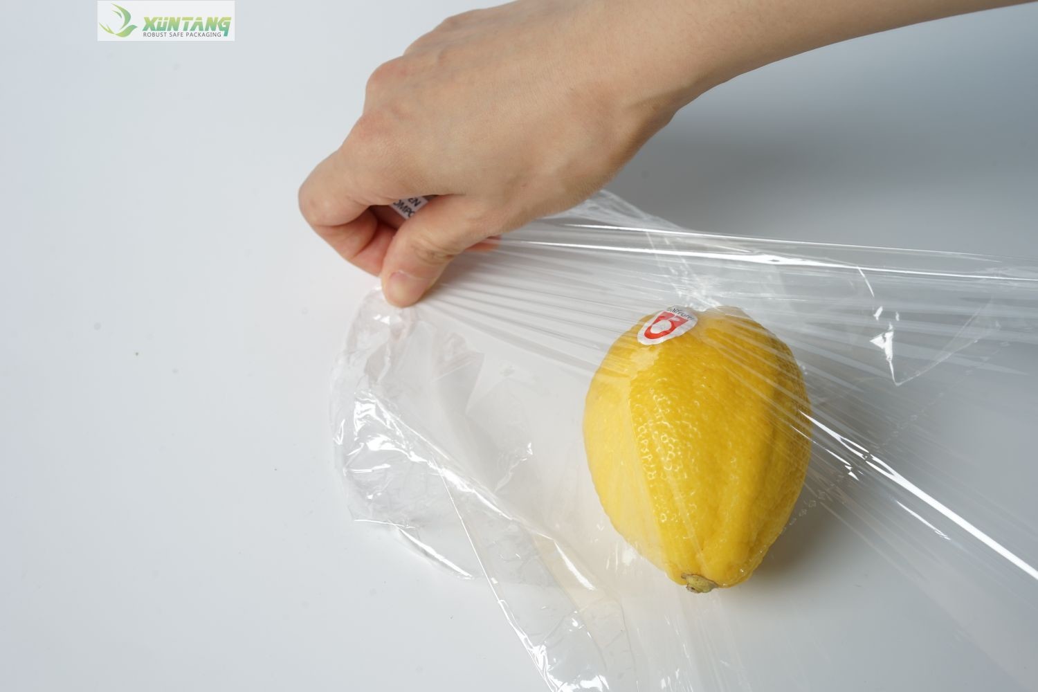 38cmx610mx13 Microns Biodegradable Cling Wrap Clear