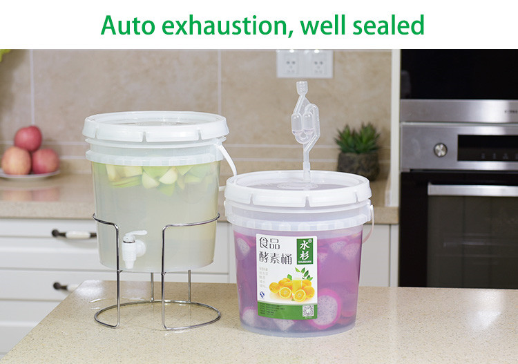 Eco-Friendly 5L Capacity Brewery Equipment Wine Barrels Plastic Enzyme Bucket Beer Keg With Tap