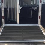 Anti-Slip Gentle On The Joints Non Slip Livestock Trailers Rubber Flooring Horse