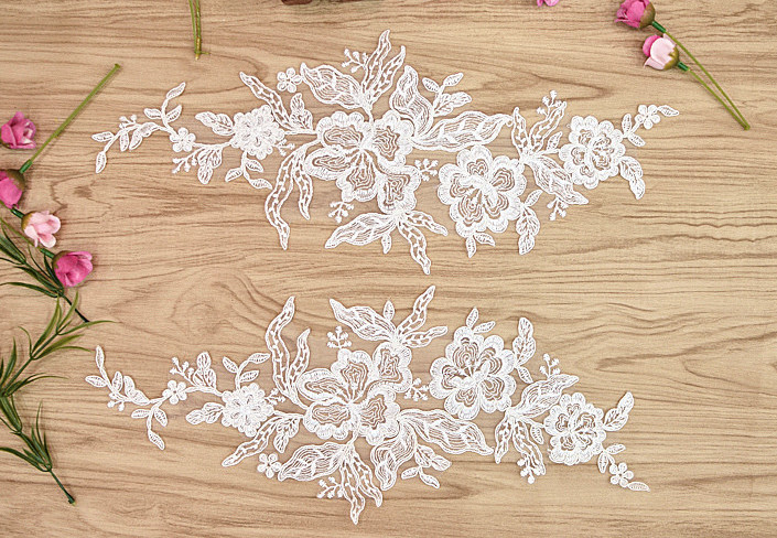 Garment Accessories Embroidery Lace Applique with Cord Ivory Color