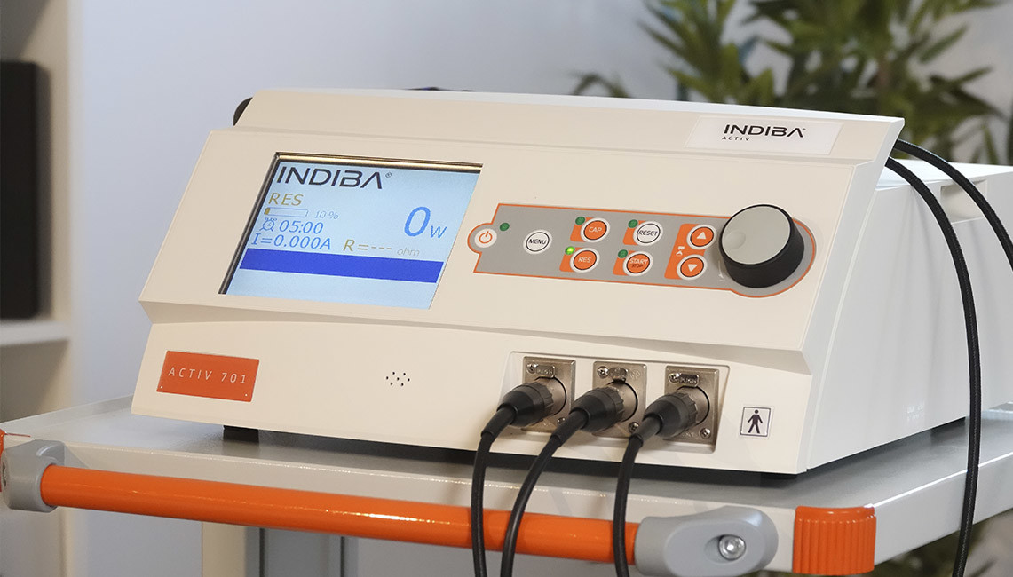 Ret CET Indiba Tecar Therapy Machine Anti Cellulite 448k RF Body Sculpting Equipment