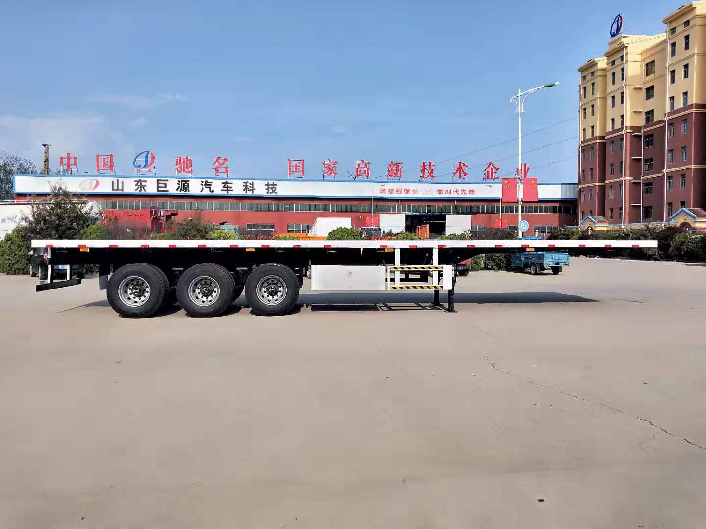 Truck Trailer 3 axles flatbed semi-trailer platform 40ft 48ft for container transport