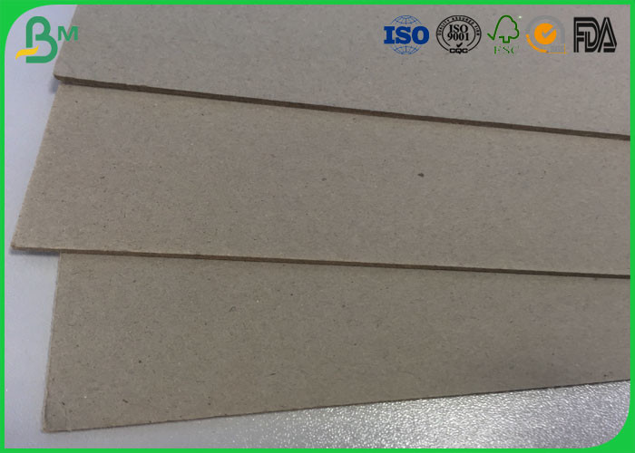 889 * 1194 mm Grey Cardboard Sheets , 250g 300g Two Sides Straw Board Paper For Core