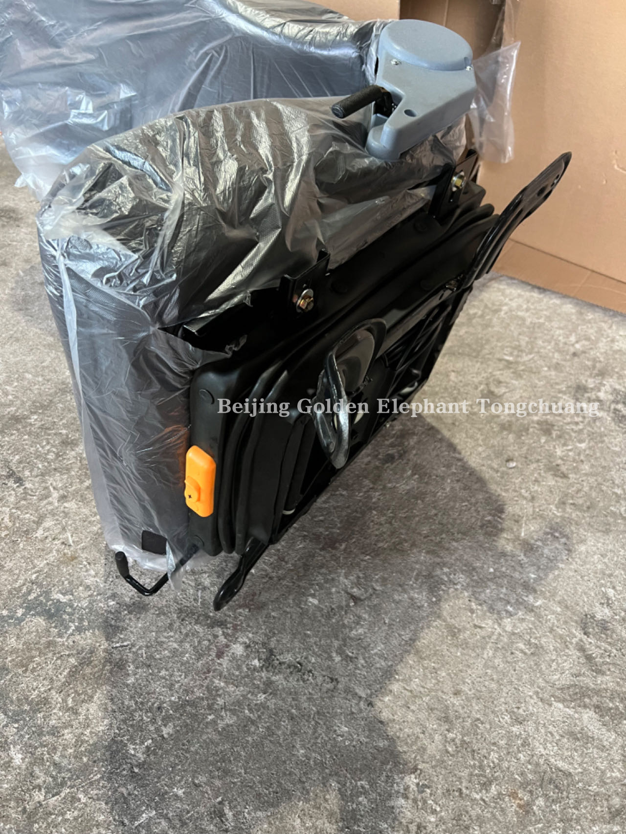 Experience Comfort and Safety with Fukuda Oruzu M4 Ormarco S3 S1 Shock Absorbing Seat