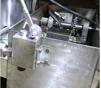 96% Oil Rate Hydraulic Oil Presser Cocoa Butter Oil Extracting Machine Oil Pressers